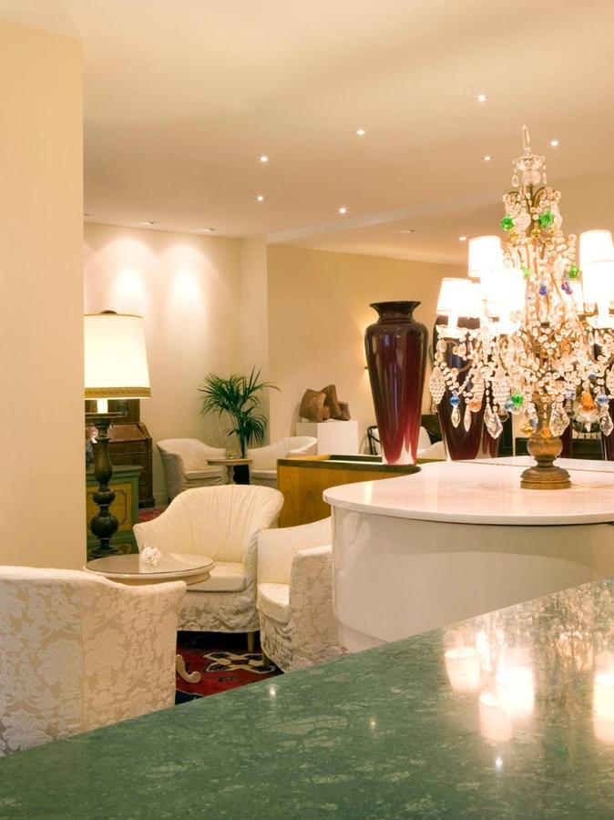 National Hotel ริมินี ภายนอก รูปภาพ
